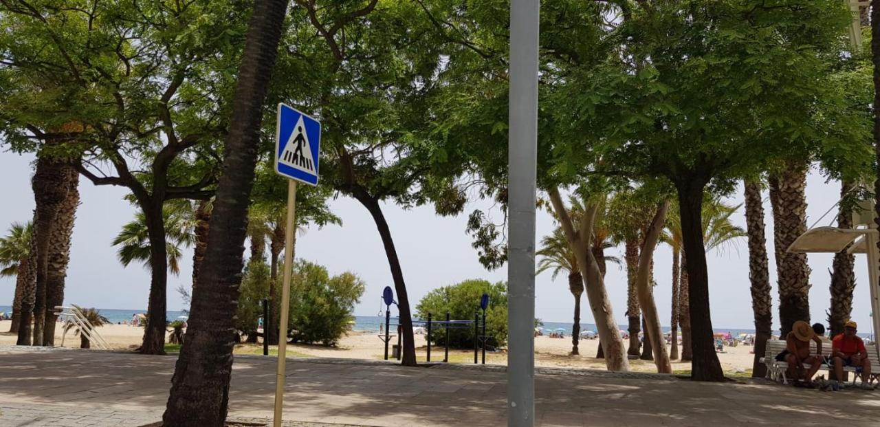 דירות Concordia, Con Parking En El Puerto De קמברילס מראה חיצוני תמונה