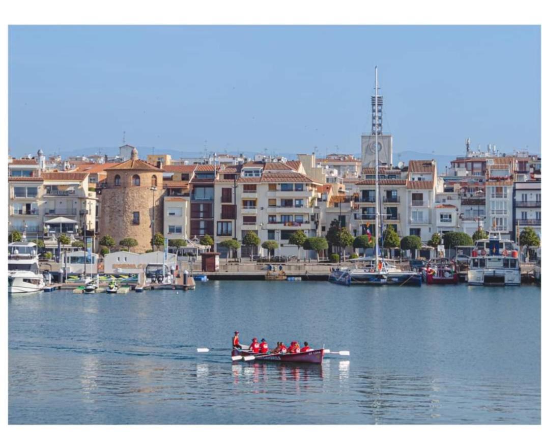 דירות Concordia, Con Parking En El Puerto De קמברילס מראה חיצוני תמונה